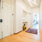 Spacious & Bright In Cais Sodre Lissabon