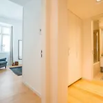 Spacious & Bright In Cais Sodre Appartement Lissabon