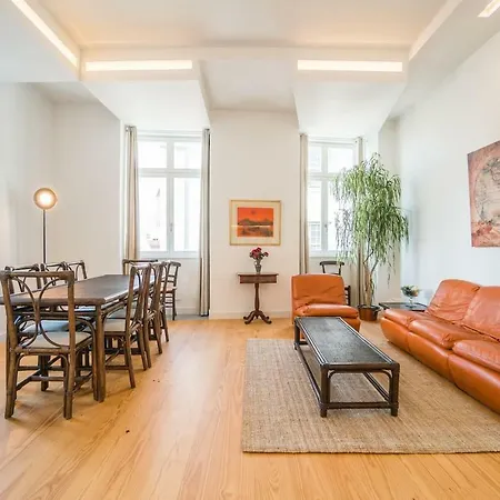 דירה Spacious & Bright In Cais Sodre